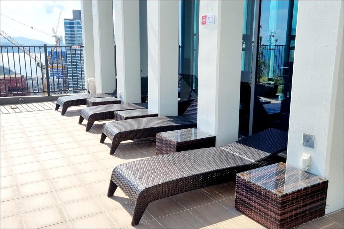 D Ov Haeundae Hotel Busan Exteriör bild